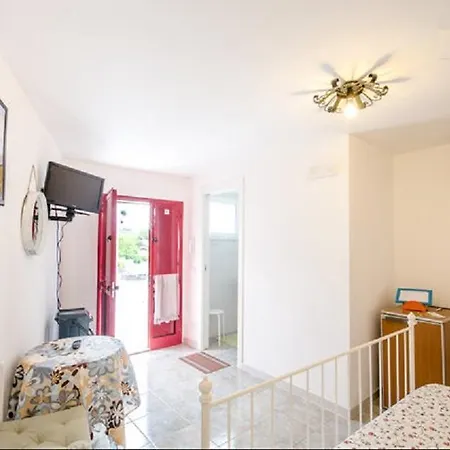 La Casa Nella Grotta - Mater Domini Apartmán *